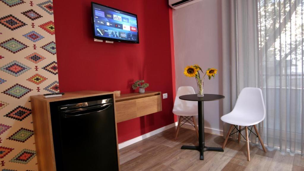 Koni'S Studio Apartments Тирана Екстер'єр фото